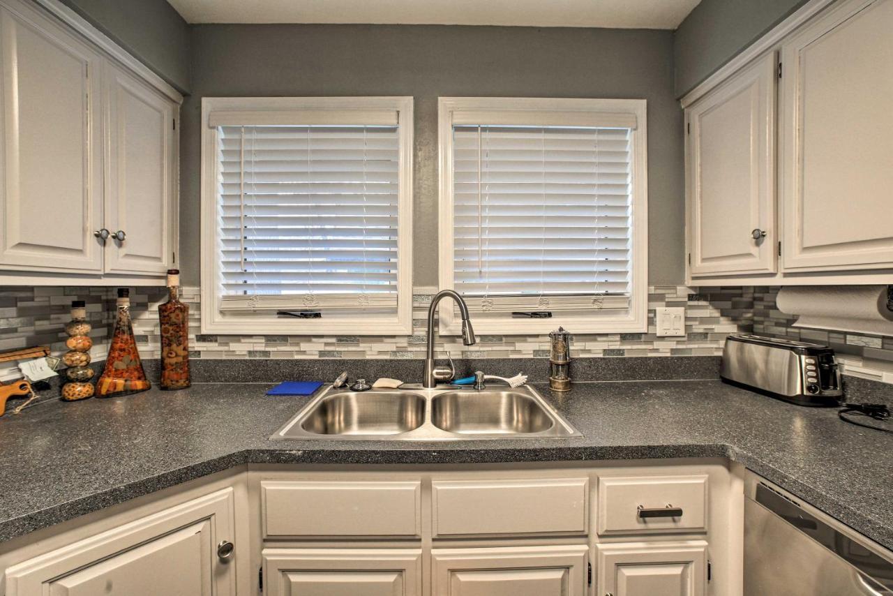 Renovated Lakefront Escape With Private Dock And Deck! Bella Vista Exterior photo